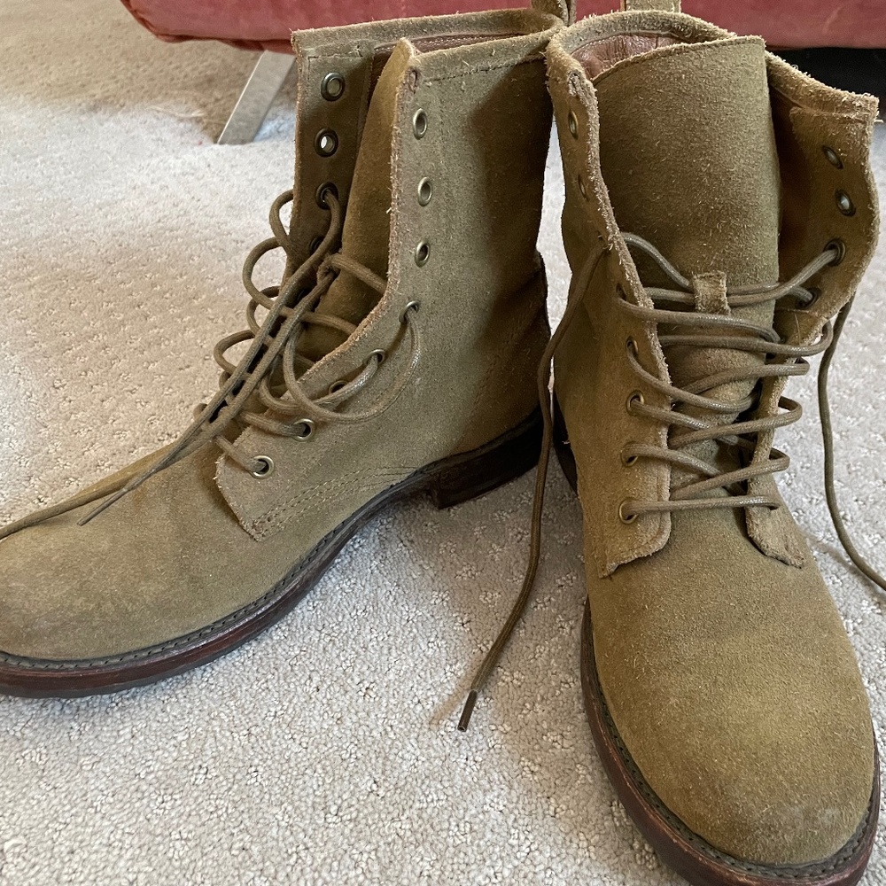 Frye olive suede Veronica boots 8.5 excellent condition